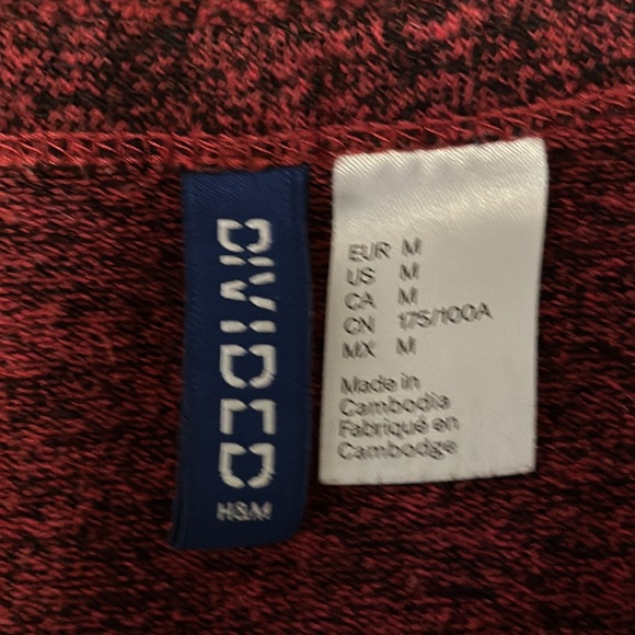 H&M Divided Lightweight Sweater - Picture 5 of 7